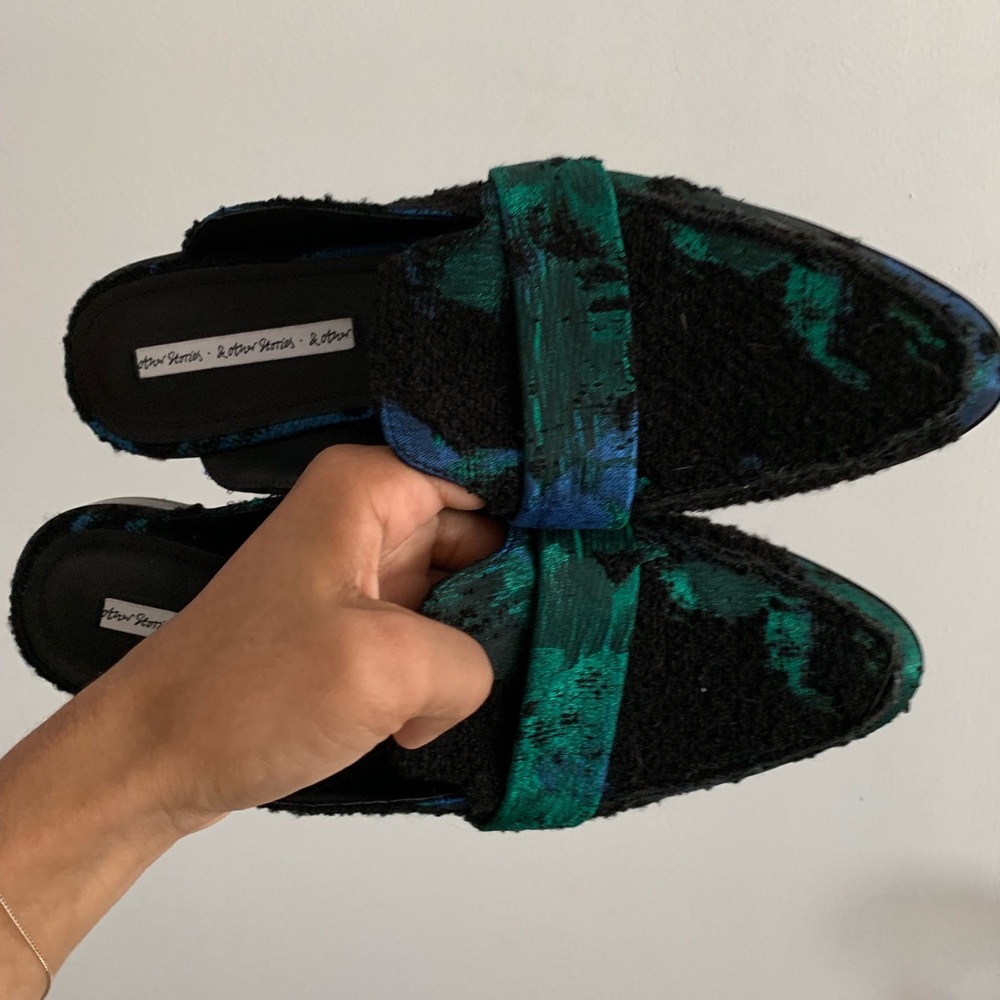 Mules & Other Stories. New.